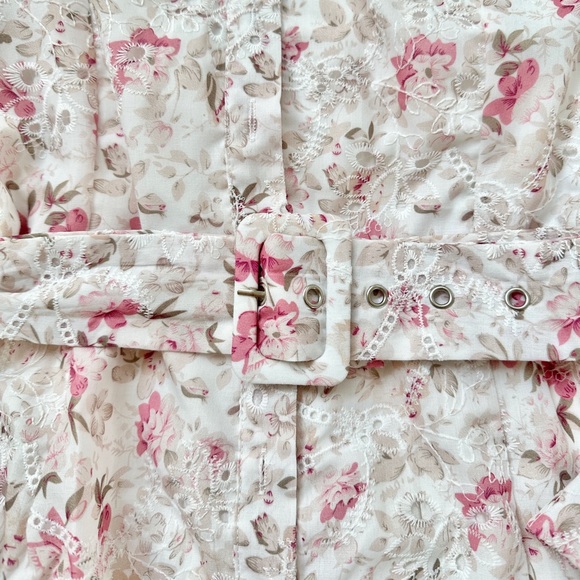 Gingham & Heels Mini Dress / Floral - Picture 11 of 14